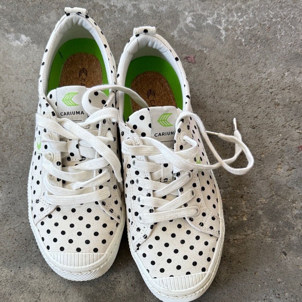 Cariuma Women’s White Polka Dot Shoes
